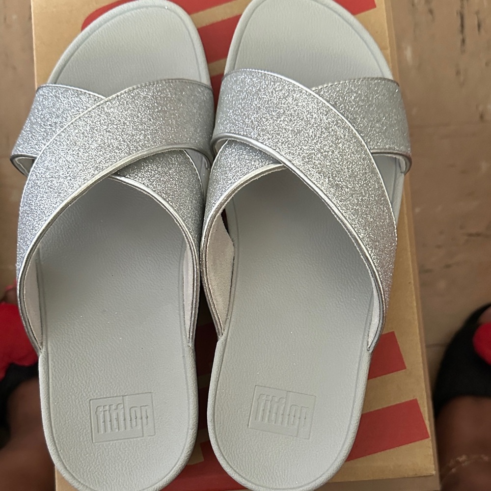 FitFlop Women's Glittery Silver Sandals